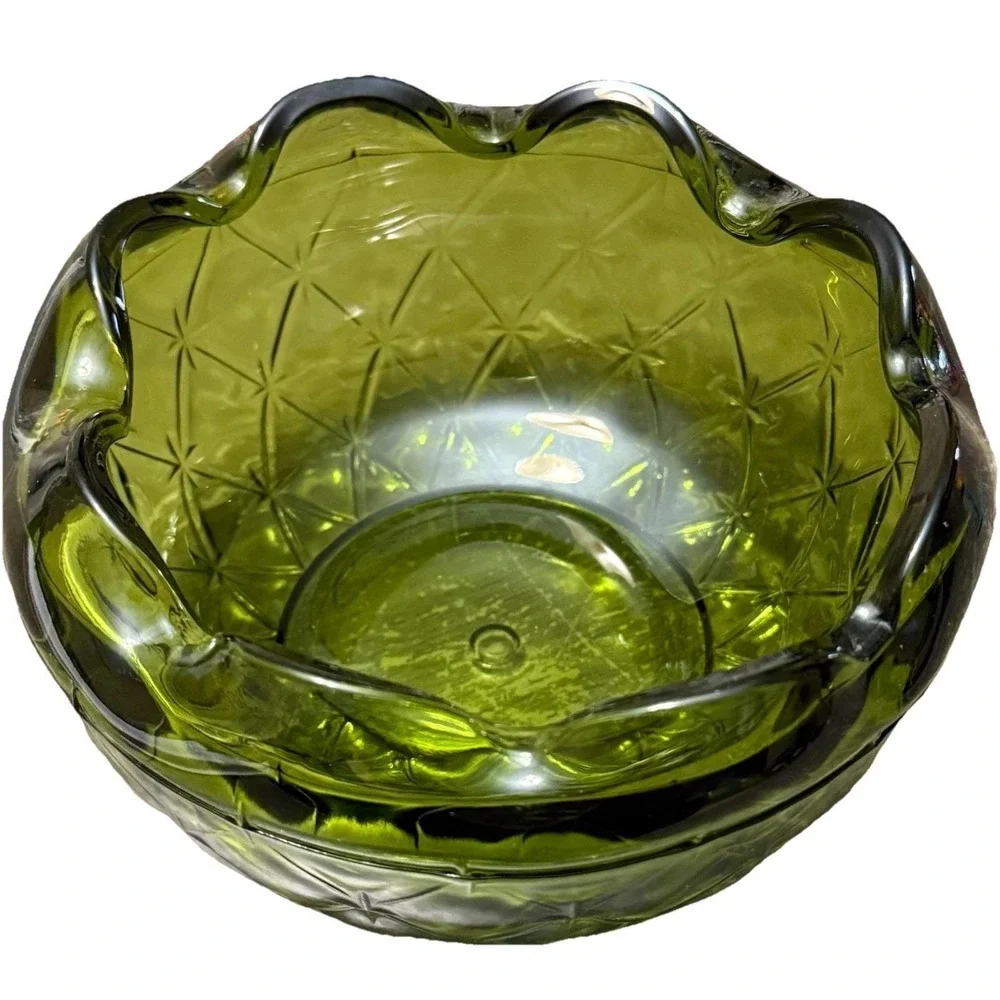 Vintage Olive Green Glass Candy Dish Fluted Scalloped Bowl Starburst Pattern